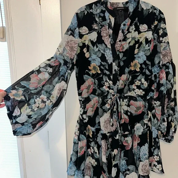 VICI Blue Floral Long Sleeve Dress - Picture 2 of 5
